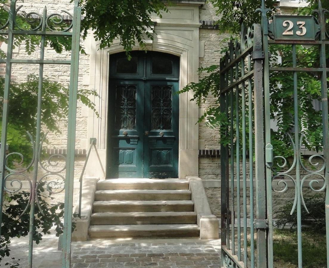 Au Fil De Troyes Bed & Breakfast Sainte-Savine Exterior photo