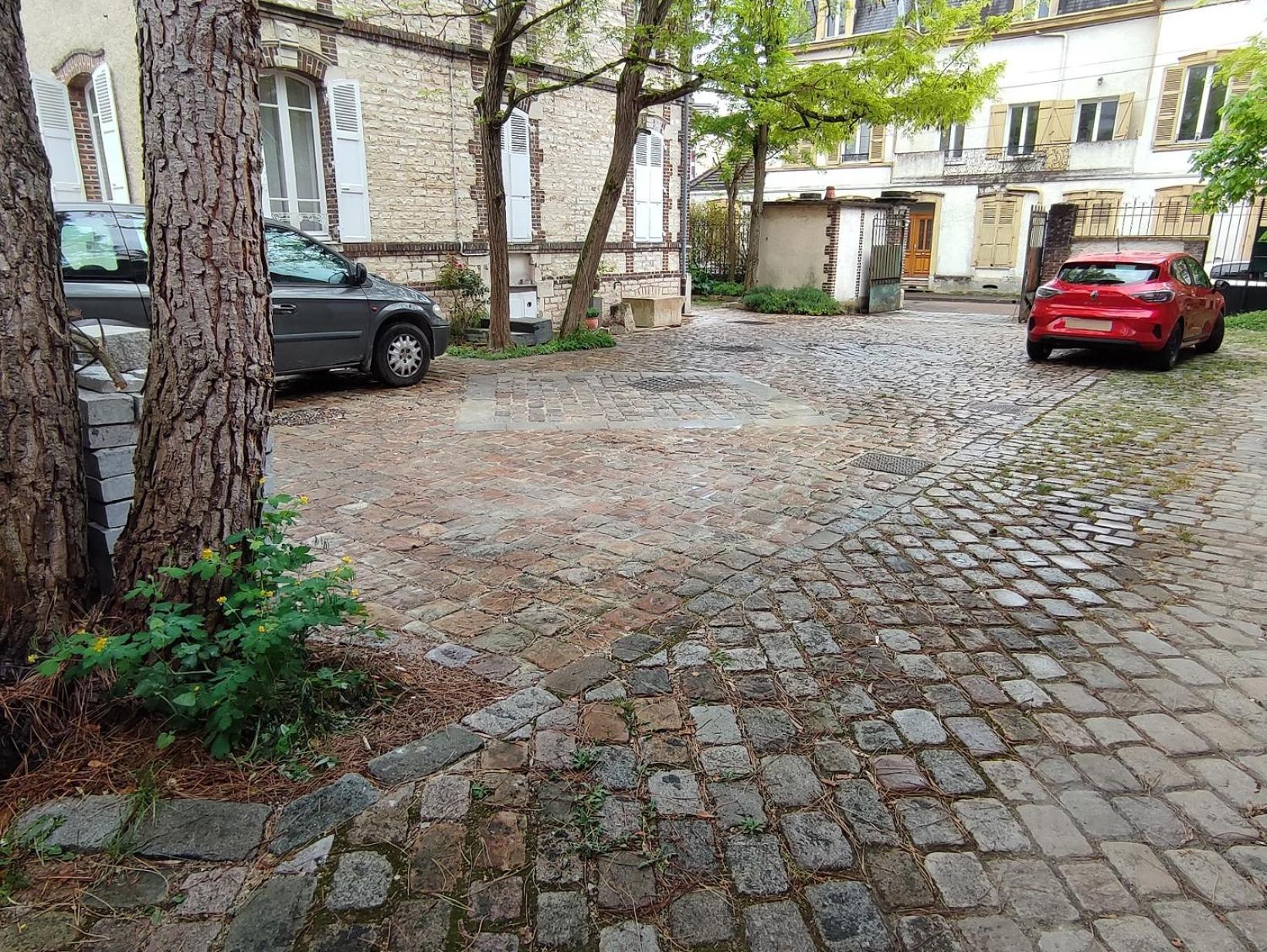 Au Fil De Troyes Bed & Breakfast Sainte-Savine Exterior photo